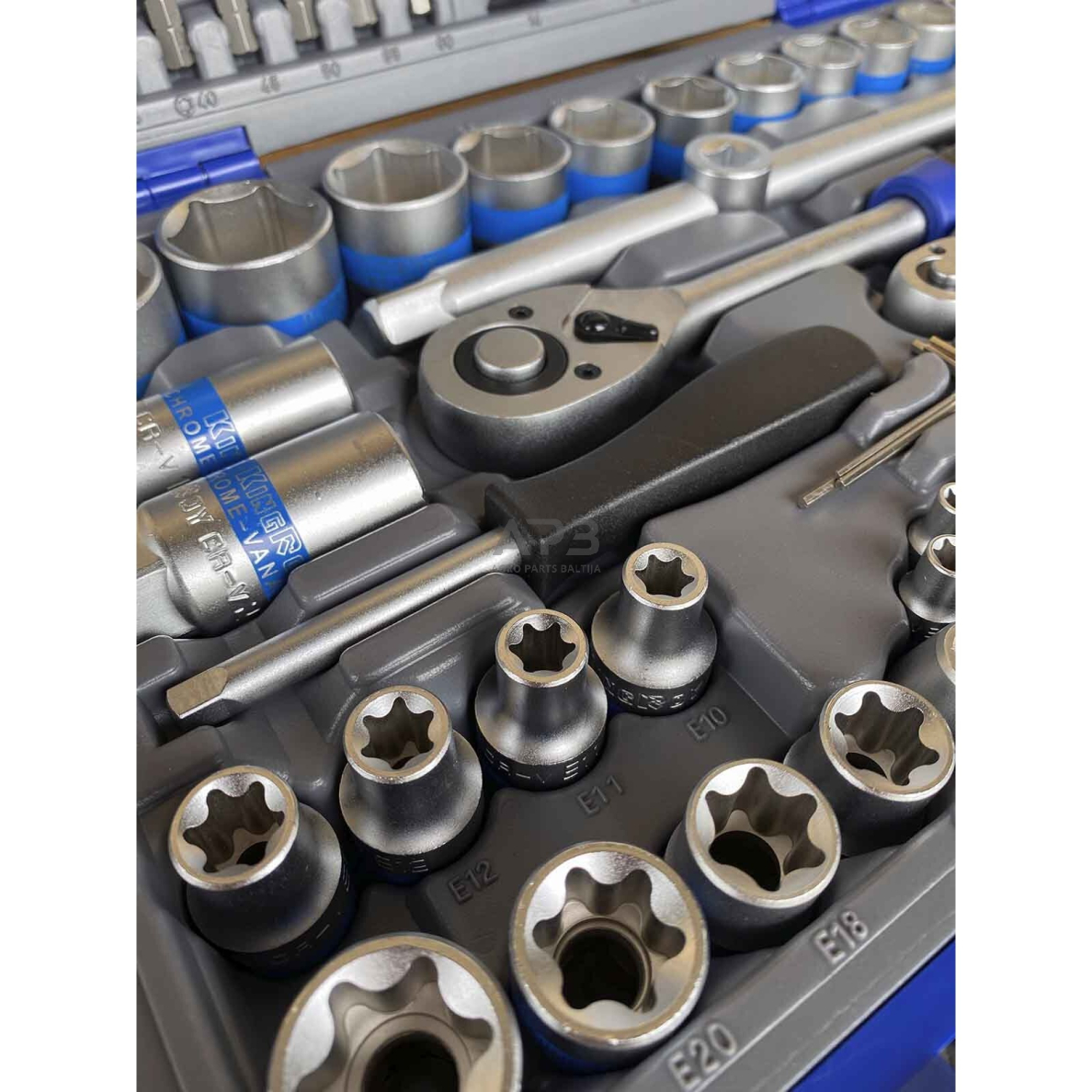 1/4" + 1/2" Galvučių rinkinys 108vnt. 72TH 3 1/4" + 1/2" Galvučių rinkinys 108vnt. 72TH 3