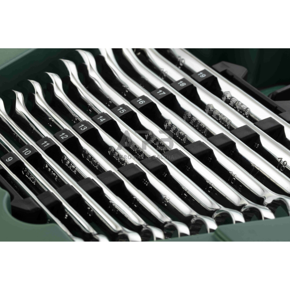 1/4" + 3/8" + 1/2" Galvučių ir raktų rinkinys 128vnt 4 1/4" + 3/8" + 1/2" Galvučių ir raktų rinkinys 128vnt 4