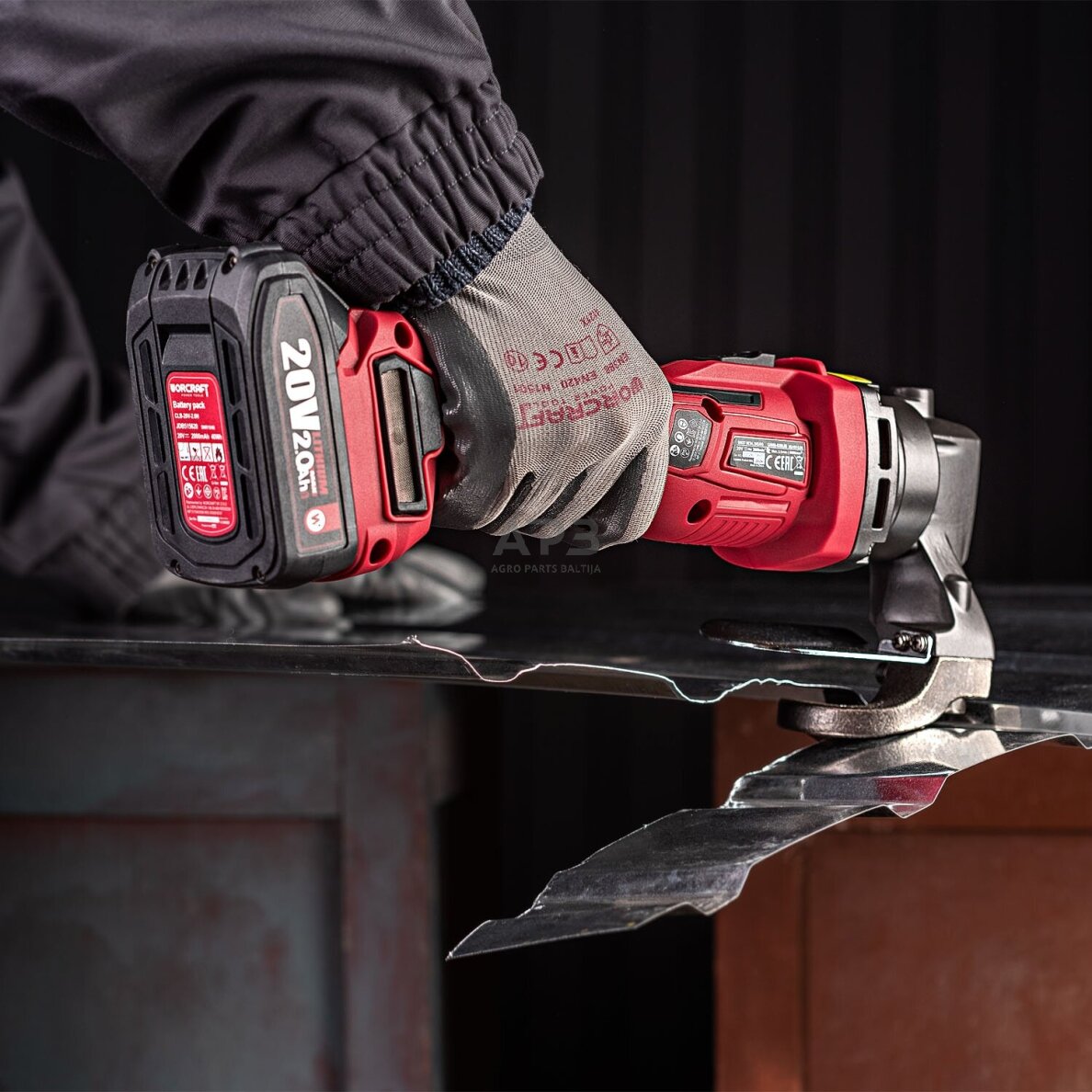 Akumuliatorinės skardos kirpimo žirklės 20V LI-ION 19