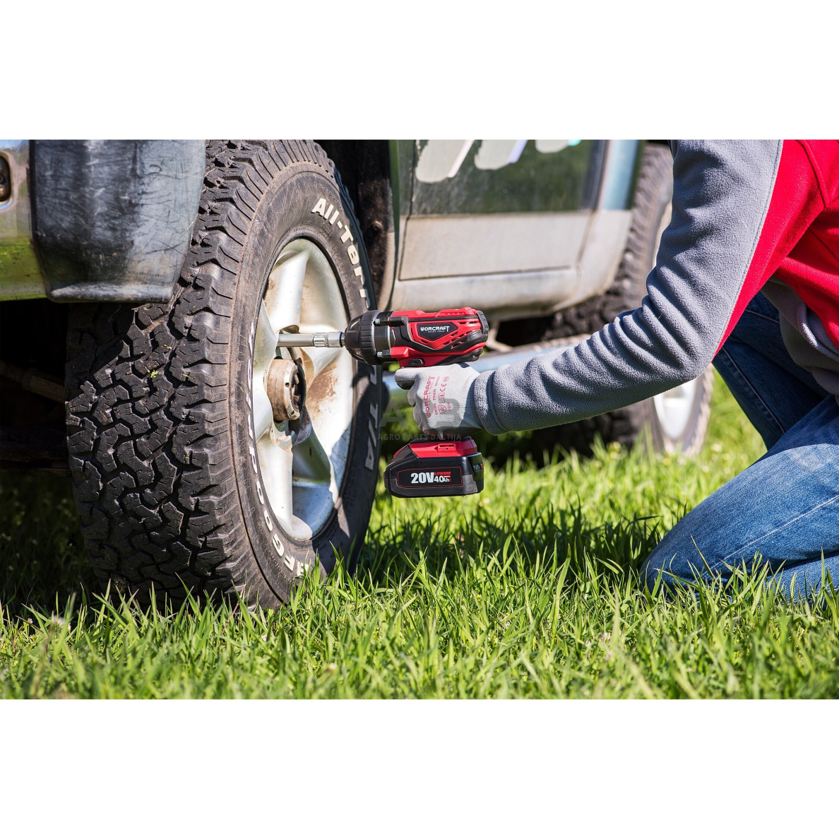 Akumuliatorinis smūginis veržliasukis 1/2" 20V LI-ION 6 Akumuliatorinis smūginis veržliasukis 1/2" 20V LI-ION 6