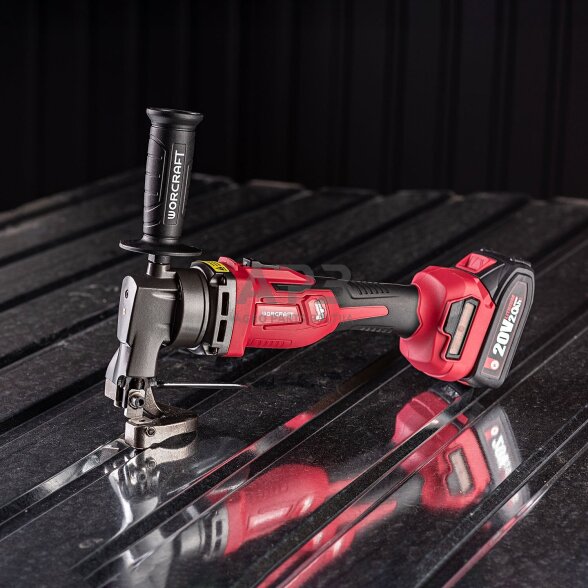 Akumuliatorinės skardos kirpimo žirklės 20V LI-ION 11 Akumuliatorinės skardos kirpimo žirklės 20V LI-ION 11