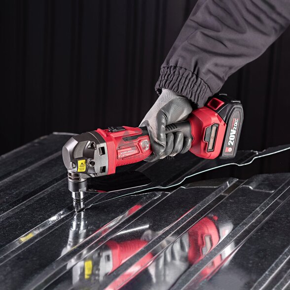 Akumuliatorinės skardos pjovimo žirklės 20V LI-ION 17