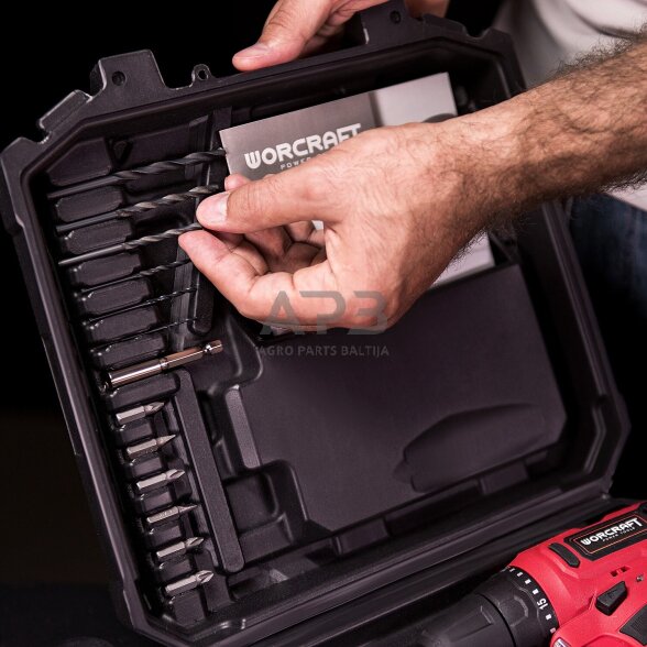 Akumuliatorinis suktuvas-gręžtuvas su priedais plastikine deže 12V LI-ION 17 Akumuliatorinis suktuvas-gręžtuvas su priedais plastikine deže 12V LI-ION 17