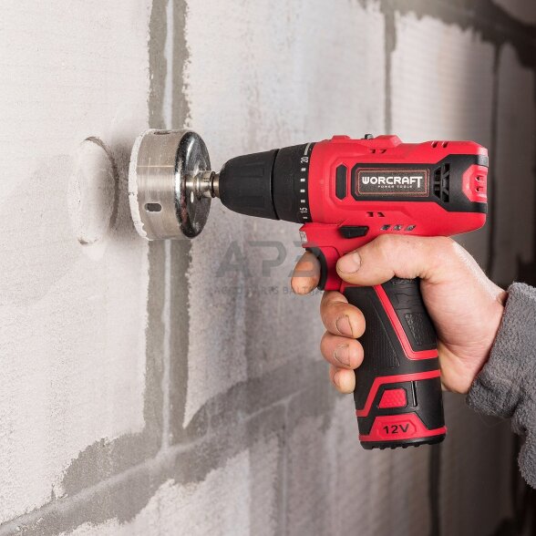 Akumuliatorinis suktuvas-gręžtuvas su priedais plastikine deže 12V LI-ION 10 Akumuliatorinis suktuvas-gręžtuvas su priedais plastikine deže 12V LI-ION 10