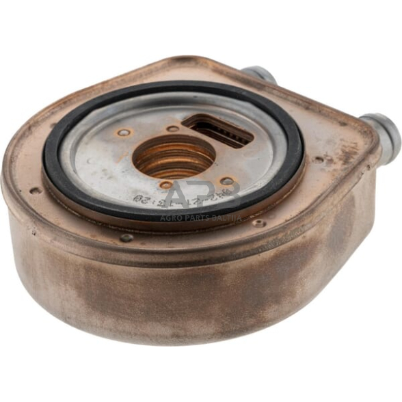 Alyvos aušintuvas John Deere RE61767 2 Alyvos aušintuvas John Deere RE61767 2