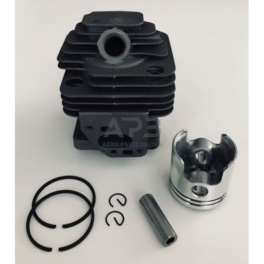 Cilindro komplektas su stūmokliu kiniškiems trimeriams 32cc 36mm Cilindro komplektas su stūmokliu kiniškiems trimeriams 32cc 36mm