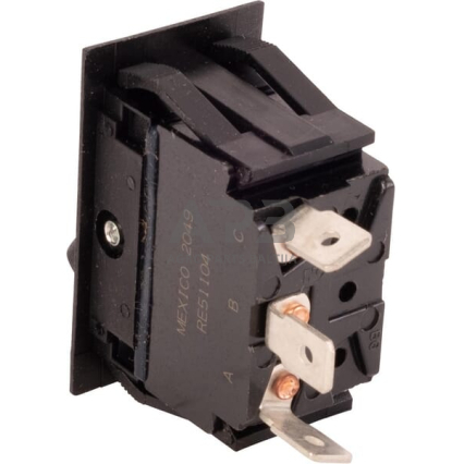 Dalis John Deere technikai RE51104 jungiklis 1 Dalis John Deere technikai RE51104 jungiklis 1