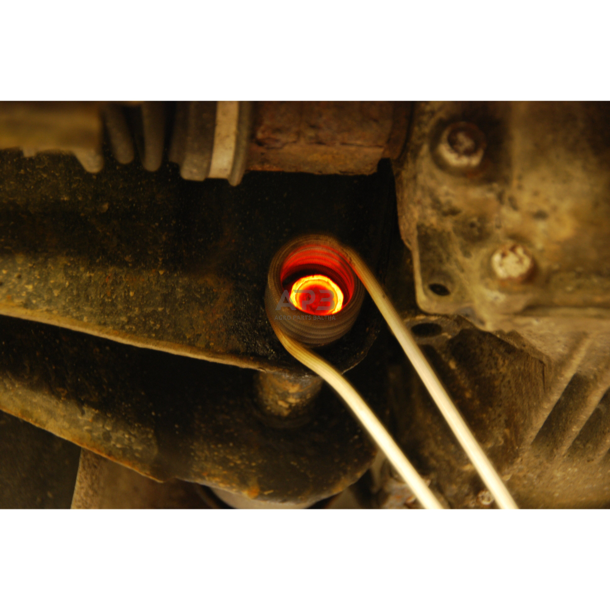 Indukcinis kaitintuvas 1.5kW su spiralių rinkiniu 7 Indukcinis kaitintuvas 1.5kW su spiralių rinkiniu 7