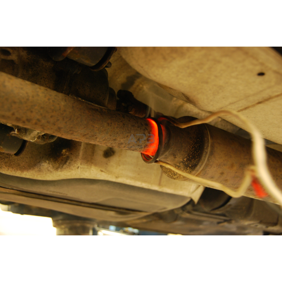 Indukcinis kaitintuvas 1.5kW su spiralių rinkiniu 9 Indukcinis kaitintuvas 1.5kW su spiralių rinkiniu 9