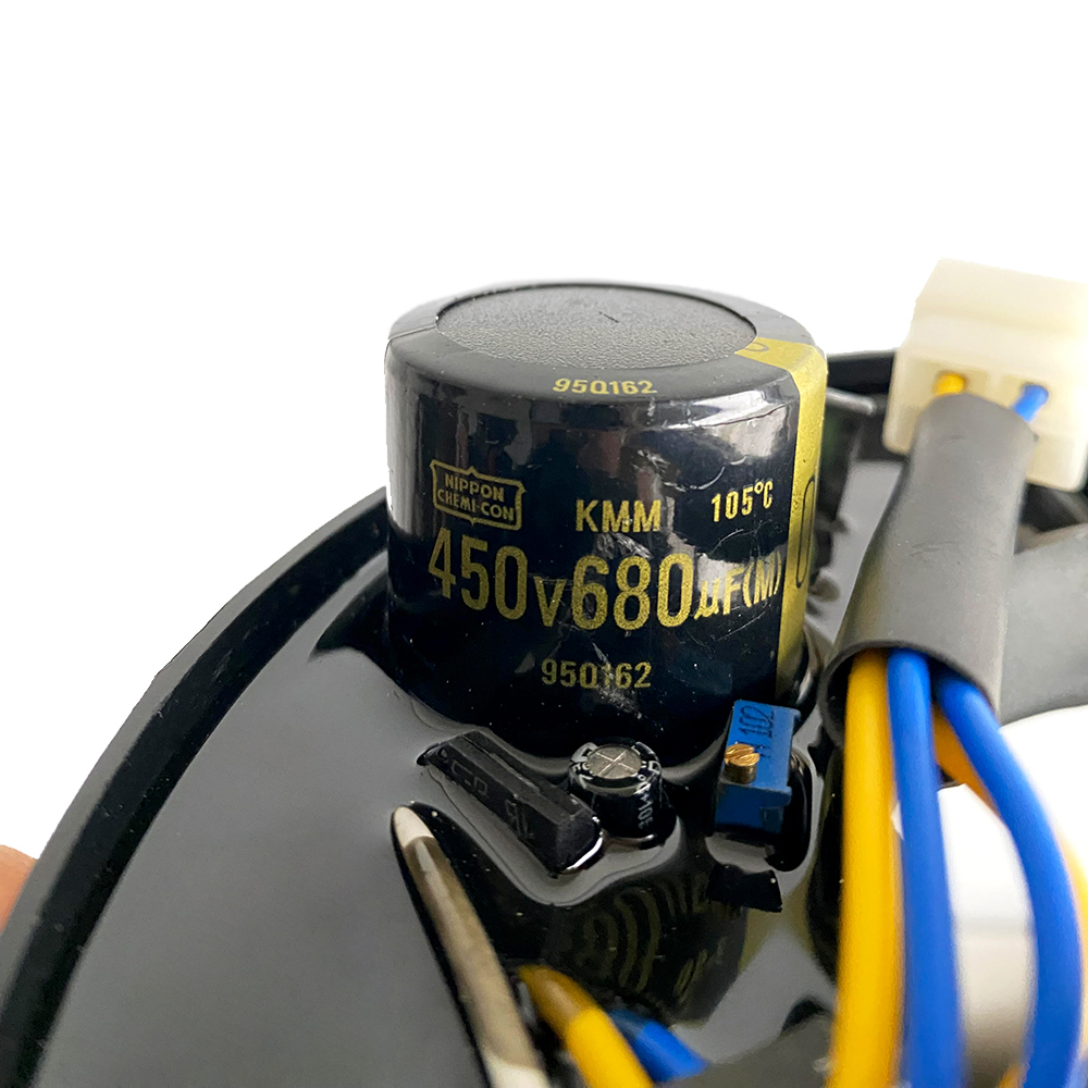 Įtampos reguliatorius AVR 3 - 5,5 KW 2