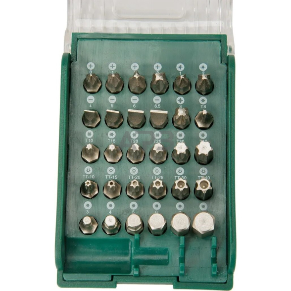 Keičiamų antgalių rinkinys su greitai keičiamiu laikikliu 31vnt. 2 Keičiamų antgalių rinkinys su greitai keičiamiu laikikliu 31vnt. 2