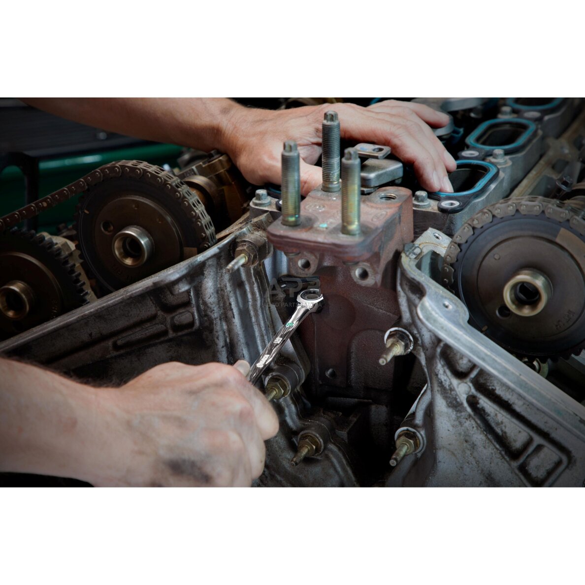 Kombinuotų raktų su terkšle rinkinys 7vnt. (8-19mm) 120XP 7 Kombinuotų raktų su terkšle rinkinys 7vnt. (8-19mm) 120XP 7