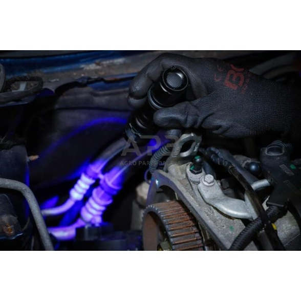 Kondicionavimo sistemos nuotėkio aptikimo rinkinys su UV prožektoriumi 5 Kondicionavimo sistemos nuotėkio aptikimo rinkinys su UV prožektoriumi 5