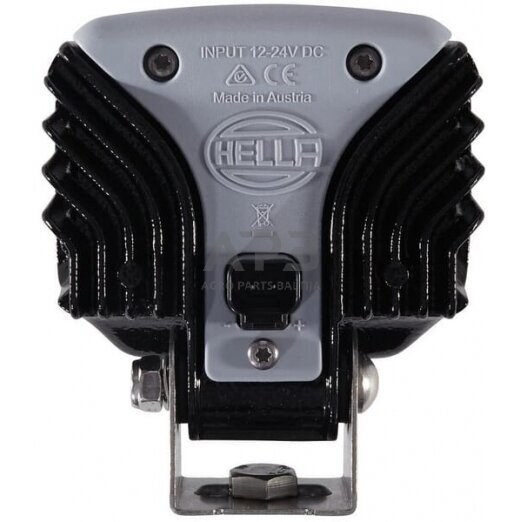 LED darbo žibintas kvadratinis 22W, 1300lm, 12/24V, 112x62x129mm 6 LED Hella 1GA996288001 3 LED darbo žibintas kvadratinis 22W, 1300lm, 12/24V, 112x62x129mm 6 LED Hella 1GA996288001 3