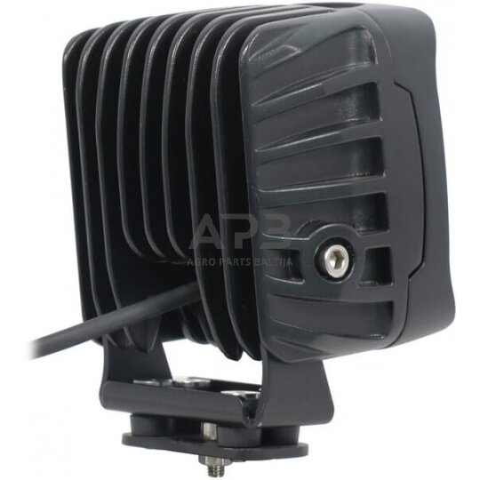 LED darbo žibintas kvadratinis 45W, 4050lm, 12/24V, 126x151x95mm 9 LED LA10617 3 LED darbo žibintas kvadratinis 45W, 4050lm, 12/24V, 126x151x95mm 9 LED LA10617 3