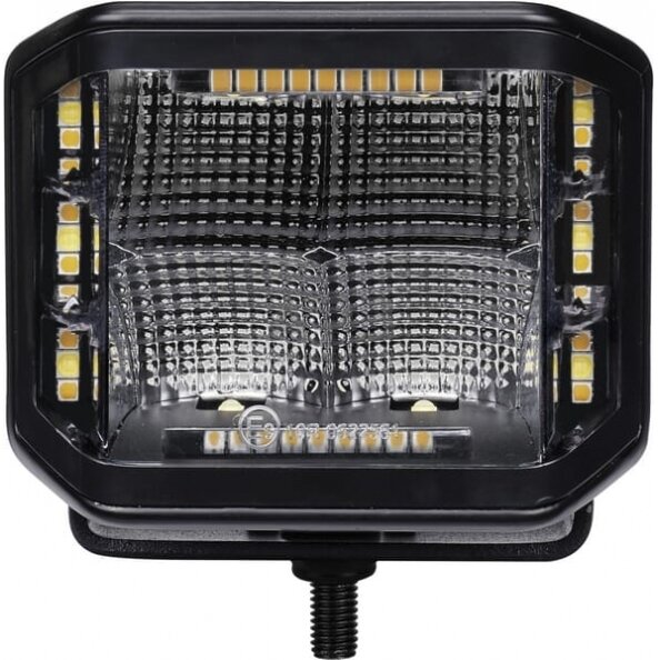 LED darbo žibintas kvadratinis 70W, 3100lm, 12/24V, 53.7x75.5x32.3mm 10 LED LA10612 1 LED darbo žibintas kvadratinis 70W, 3100lm, 12/24V, 53.7x75.5x32.3mm 10 LED LA10612 1