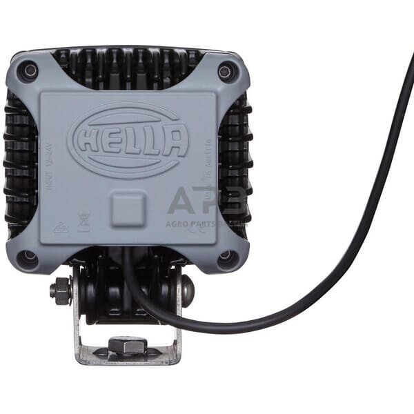 LED darbo žibintas kvadratinis 43W, 3000lm, 12/24V, 114.5x109.9x144.8mm, 16 LED Hella 1GA996192011 3 LED darbo žibintas kvadratinis 43W, 3000lm, 12/24V, 114.5x109.9x144.8mm, 16 LED Hella 1GA996192011 3