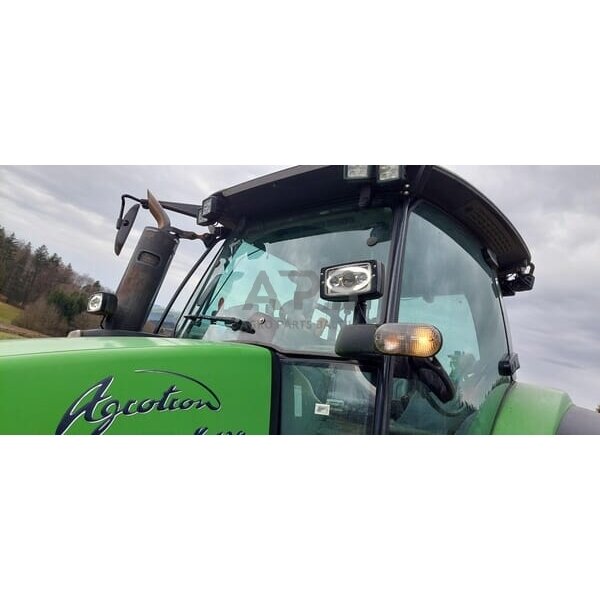 LED darbo žibintas kvadratinis 67W, 5600lm, 111x82.5x99mm 20 LED, LA10410 2 LED darbo žibintas kvadratinis 67W, 5600lm, 111x82.5x99mm 20 LED, LA10410 2