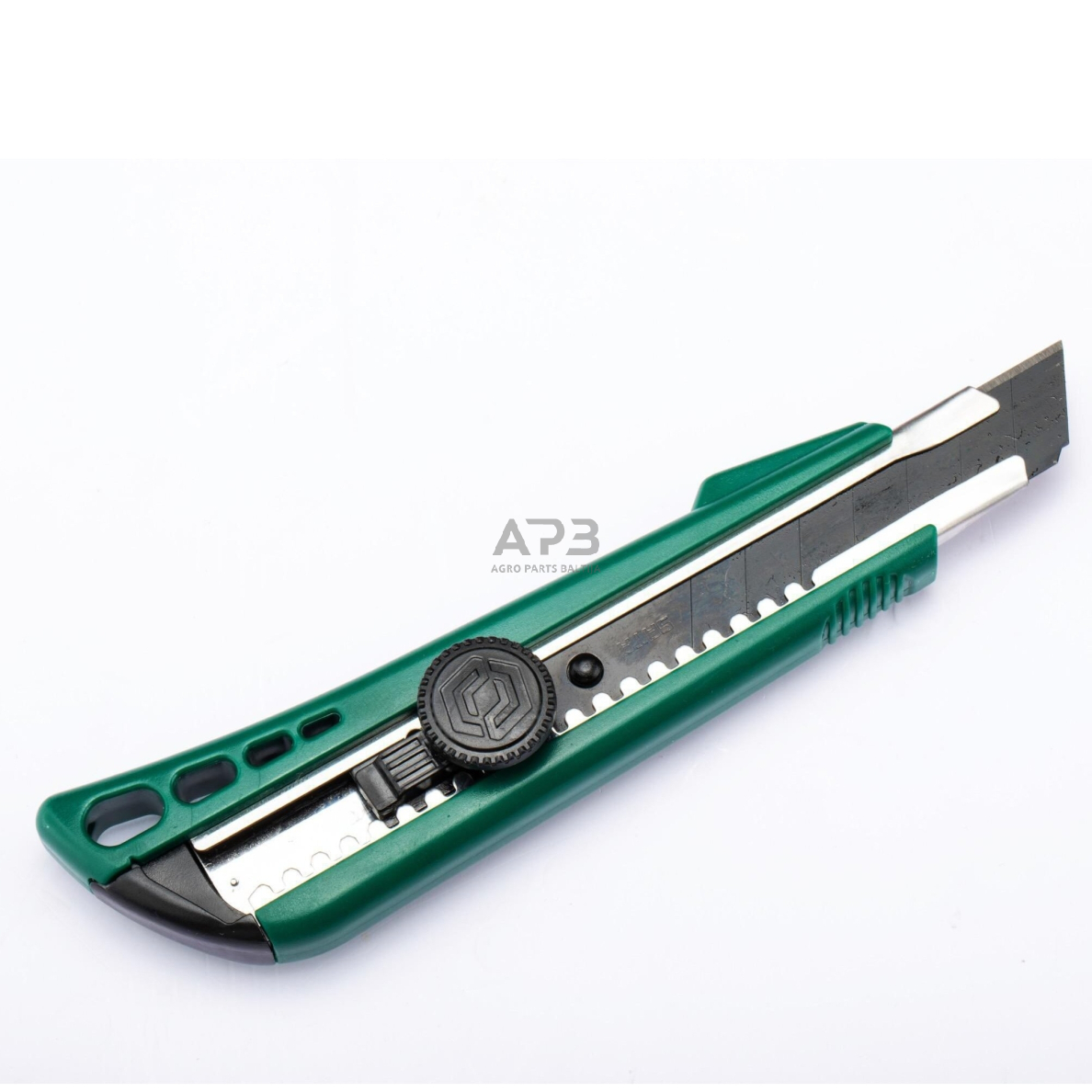 Peilis plastikine rankena su keičiama geležte 18mm 3 Peilis plastikine rankena su keičiama geležte 18mm 3