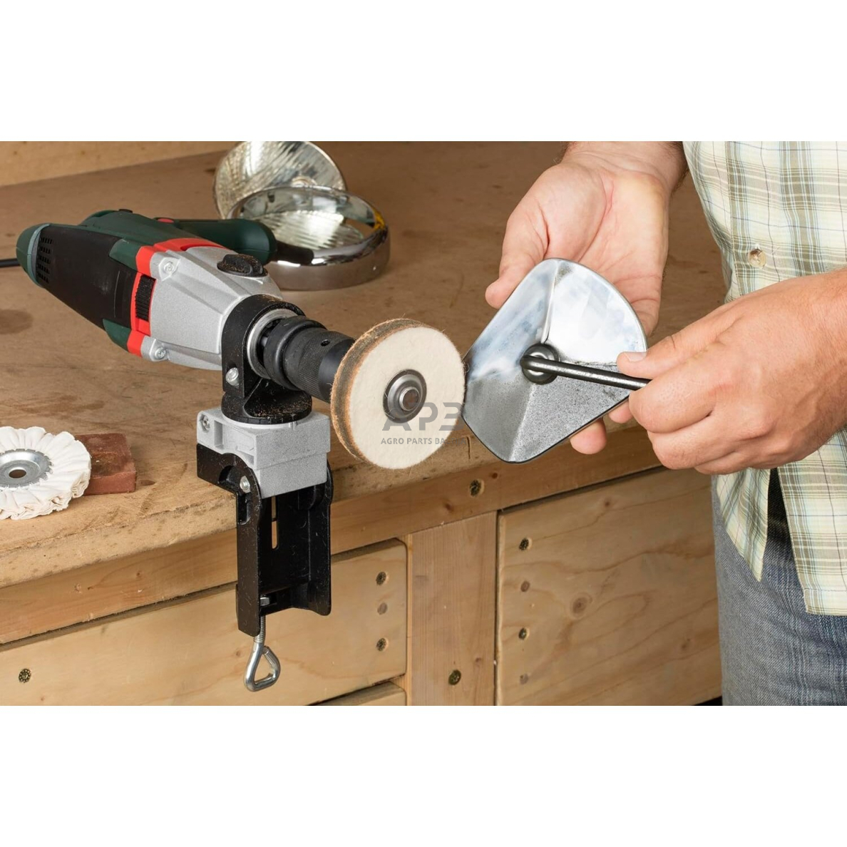 Poliravimo padų ir pastos rinkinys universalus 5vnt. 2 Poliravimo padų ir pastos rinkinys universalus 5vnt. 2