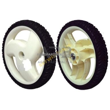 Ratukas Husqvarna 532403509, 532432749. Aukštis 315 mm, plotis 50 mm, ašies skersmuo 12,7 mm 532 43 18-80, 5324318-80, 532431880, 431880, 532 19 43-87, 5321943-87, 532194387, 194387