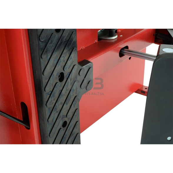 Ratų montavimo staklės 11 Ratų montavimo staklės 11