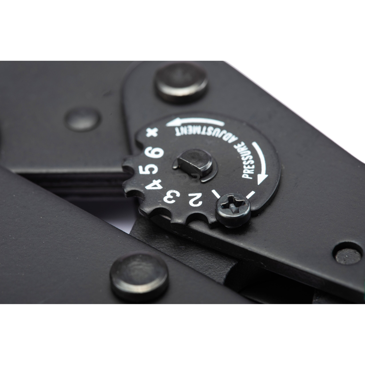 Replės laidų užspaudimui (neizoliuotiems antgaliams) 6 Replės laidų užspaudimui (neizoliuotiems antgaliams) 6