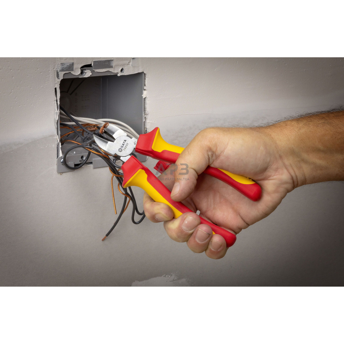 Replių rinkinys elektrikui 3vnt. 2 Replių rinkinys elektrikui 3vnt. 2