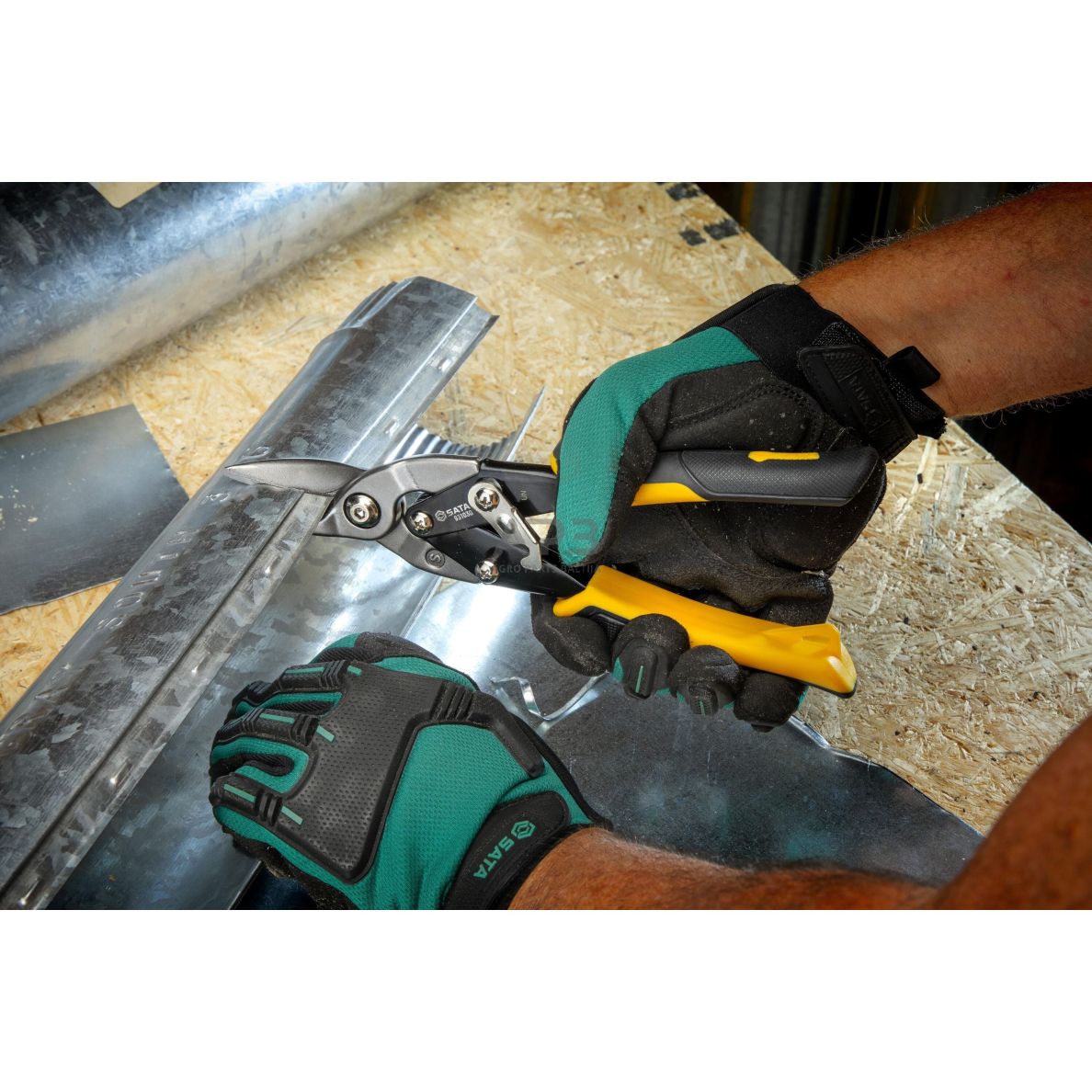 Skardos kirpimo žirklės 250mm (tiesios) 2 Skardos kirpimo žirklės 250mm (tiesios) 2