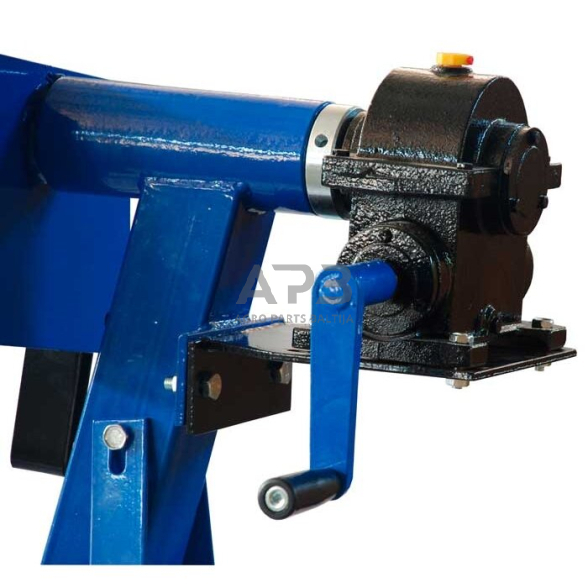 Stendas varikliui 907kg (2000LBS) su reduktoriumi 3 Stendas varikliui 907kg (2000LBS) su reduktoriumi 3