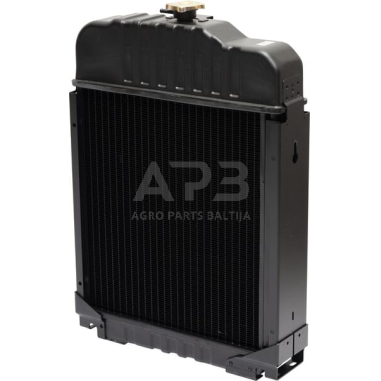 Traktoriaus radiatorius 133153001N 1 Traktoriaus radiatorius 133153001N 1