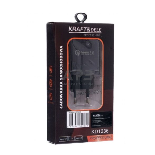 Įkroviklis 220V greito krovimo 2xUSB/2.1A +1USB/QC3.0 6