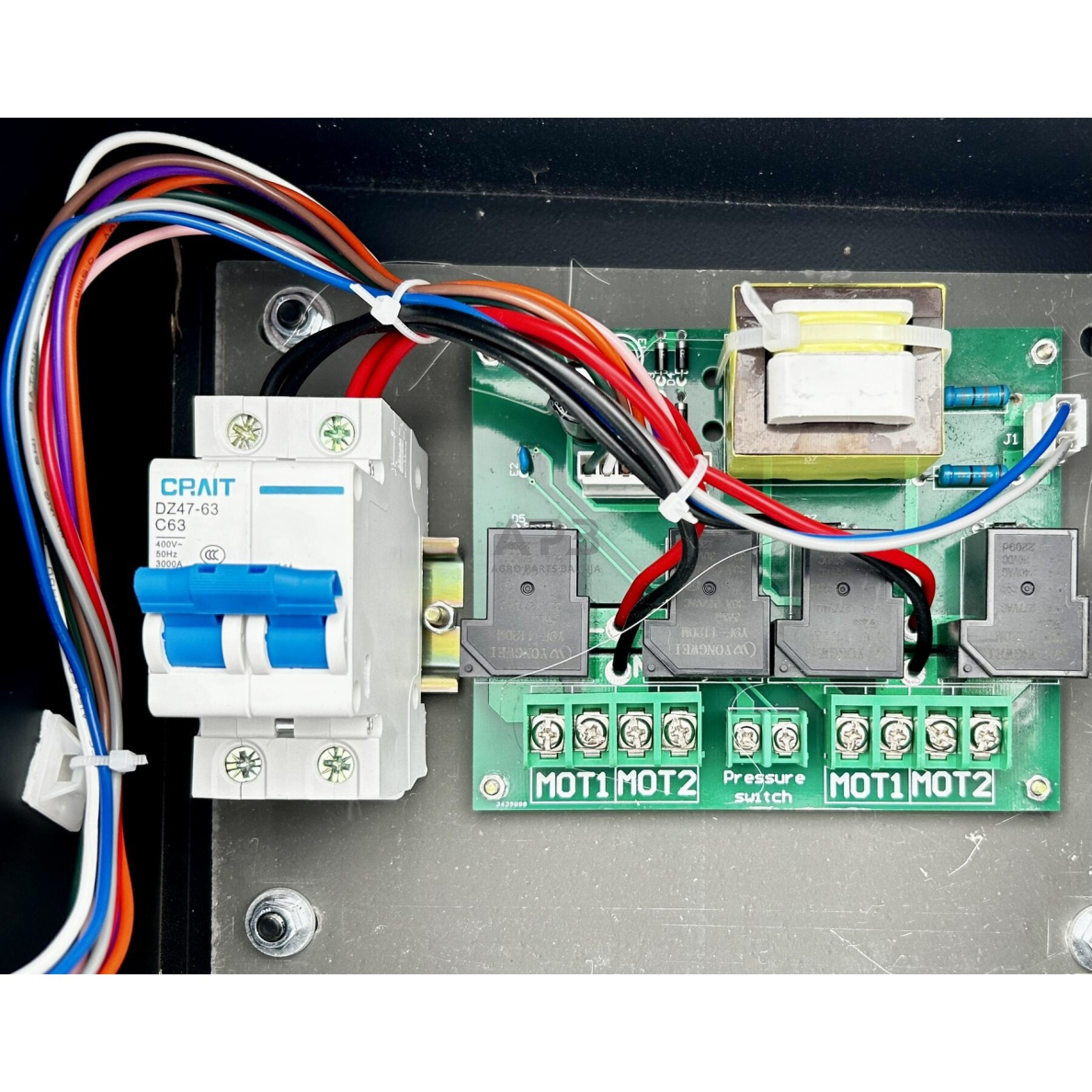 Valdymo plokščių komp. Kompresoriui MZB-1200H-90 (ats.d.) 2 Valdymo plokščių komp. Kompresoriui MZB-1200H-90 (ats.d.) 2